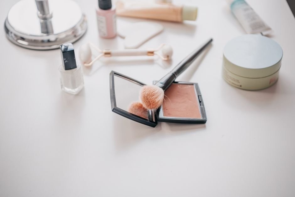 beauty lifestyle fashion blog favorite products skin travel